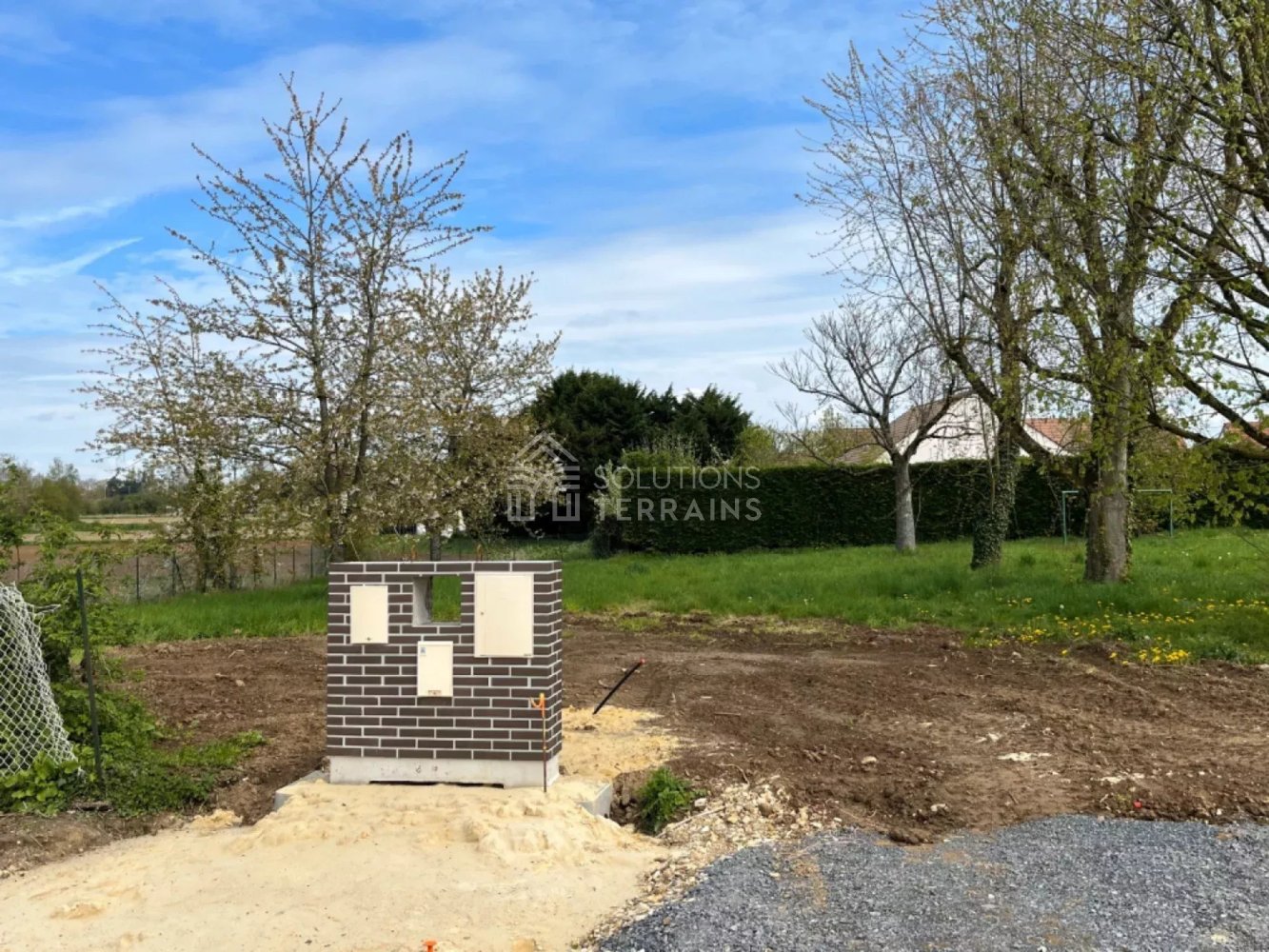 Terreno en Neuilly-en-Thelle, France No. 92686