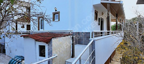 Villa 6+1 in Izmir, Turkey No. 41056 10