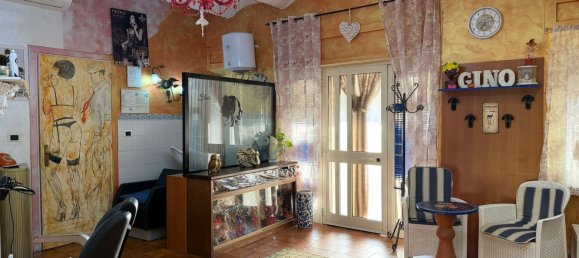 Studio in Capodimonte, Italy No. 289713 4