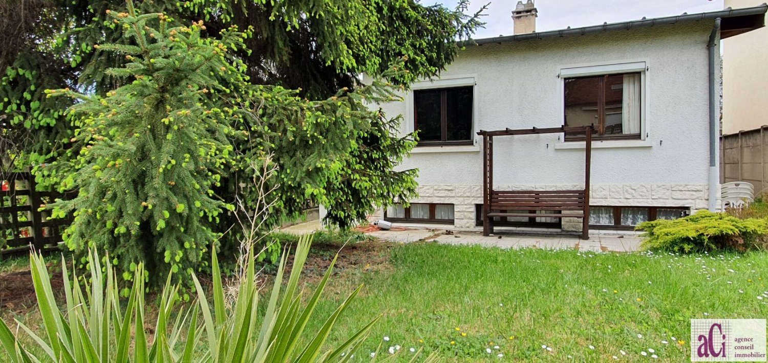 4 Schlafzimmer Haus in L'Hay-les-Roses, France, Nr. 183449