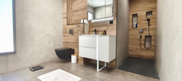 5 bedrooms Villa in Nimes, France No. 297911 9