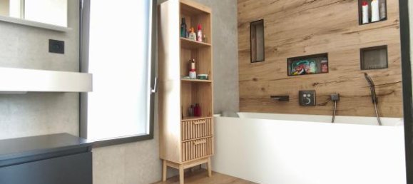 5 bedrooms Villa in Nimes, France No. 297911 13