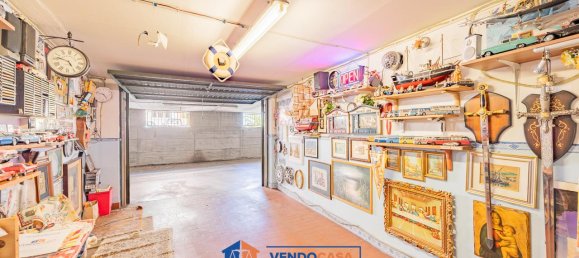 1 room Garage in Imperia, Italy No. 265091 2