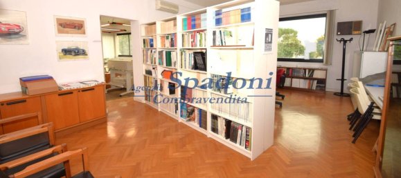 3غرفة مكتب في Massa e Cozzile, Italy رقم 135863 2