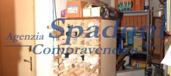 3غرفة مكتب في Massa e Cozzile, Italy رقم 135863 8