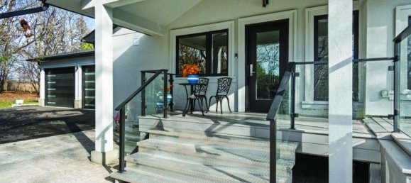 4 bedrooms House in Innisfil, Canada No. 539 3