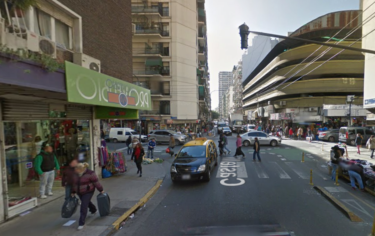 Armazém em Buenos Aires, Argentina 211 m² N.º 108982