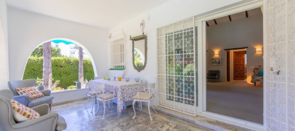 5 bedrooms Villa in Marbella, Spain No. 135020 24