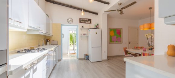 5 bedrooms Villa in Marbella, Spain No. 135020 15