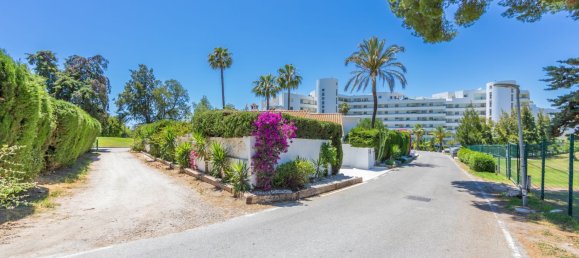 5 bedrooms Villa in Marbella, Spain No. 135020 36