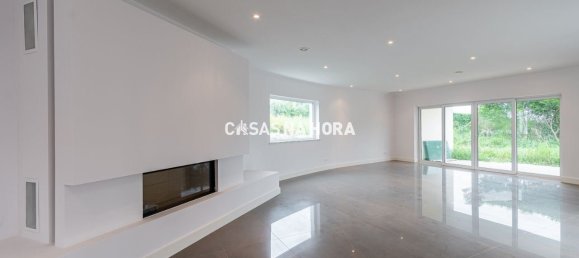 4 bedrooms Villa in Casal de Cambra, Portugal No. 163966 4