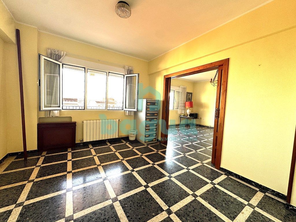 5 bedrooms Apartment in Almendralejo, Spain No. 162221