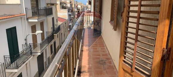 3 Schlafzimmer Wohnung in Cinisi, Italy, Nr. 332762 6