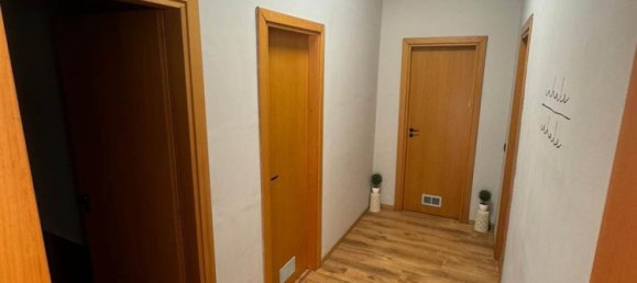 Коммерческая недвижимость с 4 комнатами в Мезанье, Италия № 233780 6