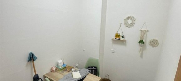 Коммерческая недвижимость с 4 комнатами в Мезанье, Италия № 233780 4