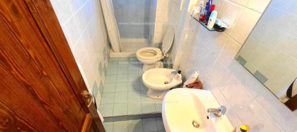 3 rooms Apartment in Castelfiorentino, Italy No. 126369 3
