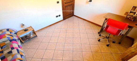 3 rooms Apartment in Castelfiorentino, Italy No. 126369 11