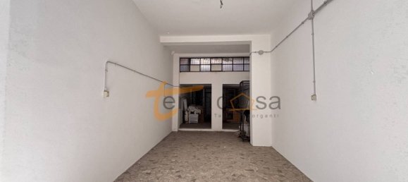 Entrepôt à Rome, Italy 90m² No. 281499 6