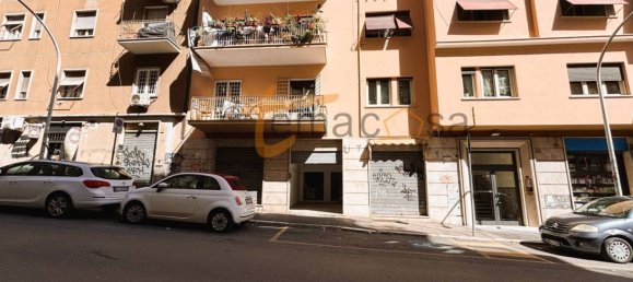 Entrepôt à Rome, Italy 90m² No. 281499 20