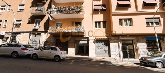 Entrepôt à Rome, Italy 90m² No. 281499 24