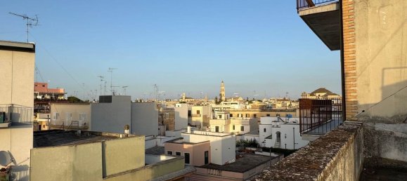 5 bedrooms Apartment in Lecce, Italy No. 381745 23