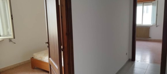 5 bedrooms Apartment in Lecce, Italy No. 381745 25