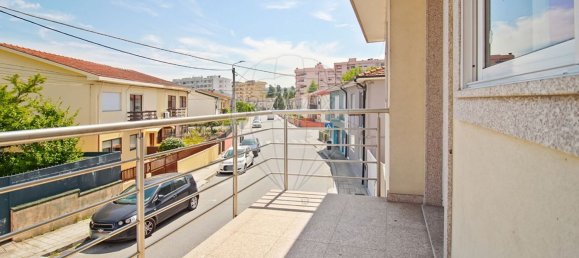 3 chambres Maison à Rio Tinto, Portugal No. 30252 20