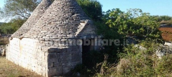 Квартира с 3 комнатами в Альберобелло, Италия № 141491 16