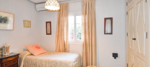 5 bedrooms Villa in Cadiz, Spain No. 147961 16