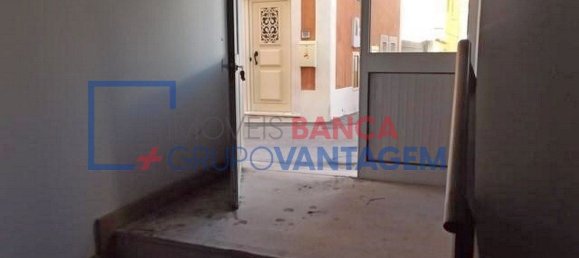 Propriété commerciale à Santarem, Portugal 242m² No. 71666 2