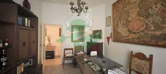 4 rooms Apartment in Foggia, Italy No. 199071 6