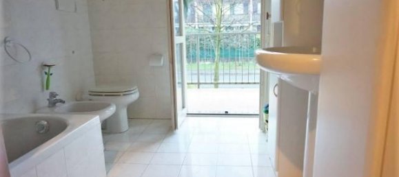 4 rooms Apartment in Sotto il Monte Giovanni XXIII, Italy No. 140711 12