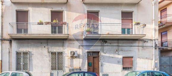 3-Zimmer Wohnung in Catania, Italy, Nr. 66480 8