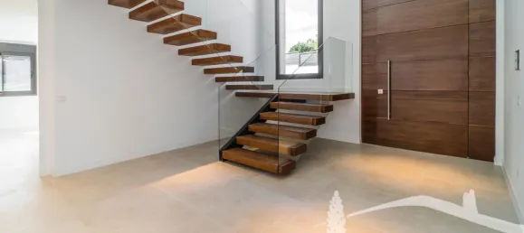 6 Schlafzimmer Haus in San Sebastian de los Reyes, Spain, Nr. 87092 3