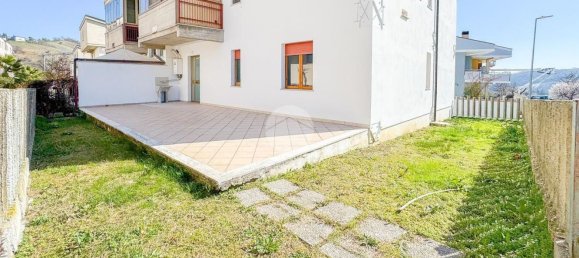 4 rooms Apartment in Teramo, Italy No. 209363 16