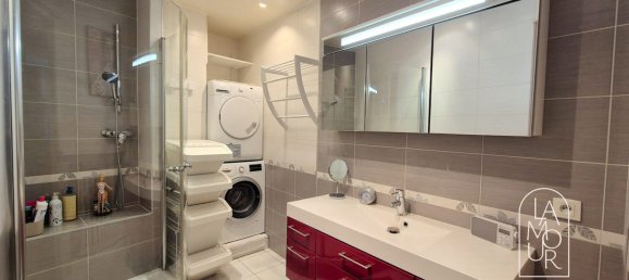 Apartamento de 4 dormitorios en Dijon, France No. 55900 11