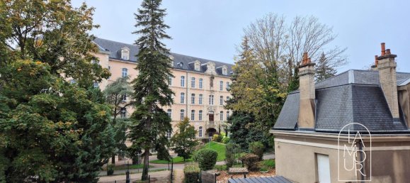 Apartamento de 4 dormitorios en Dijon, France No. 55900 2