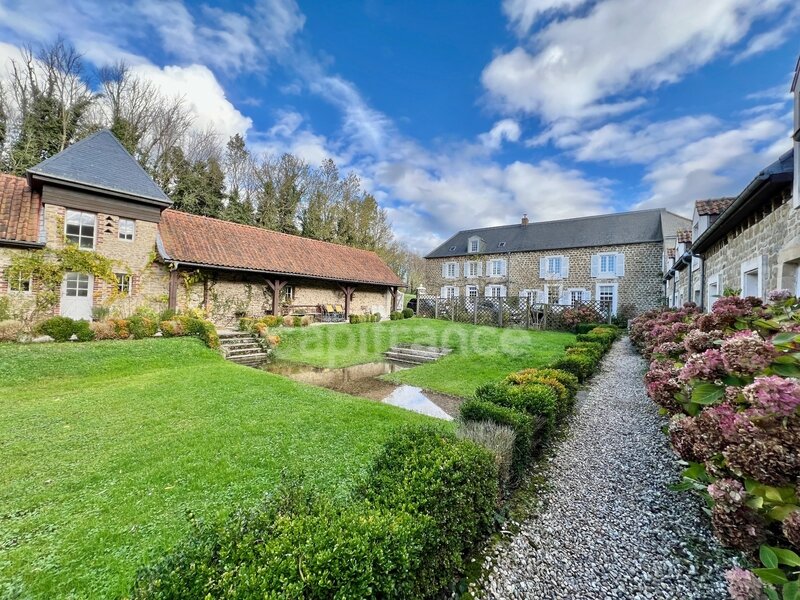 Casa T4 em Saint-Leonard, France N.º 159725