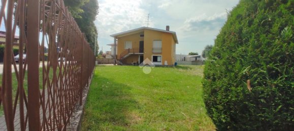 1040m² Land in Ferno, Italy No. 310912 3