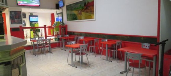 Gewerbliche Immobilie in Digne-les-Bains, France 74m², Nr. 300357 2