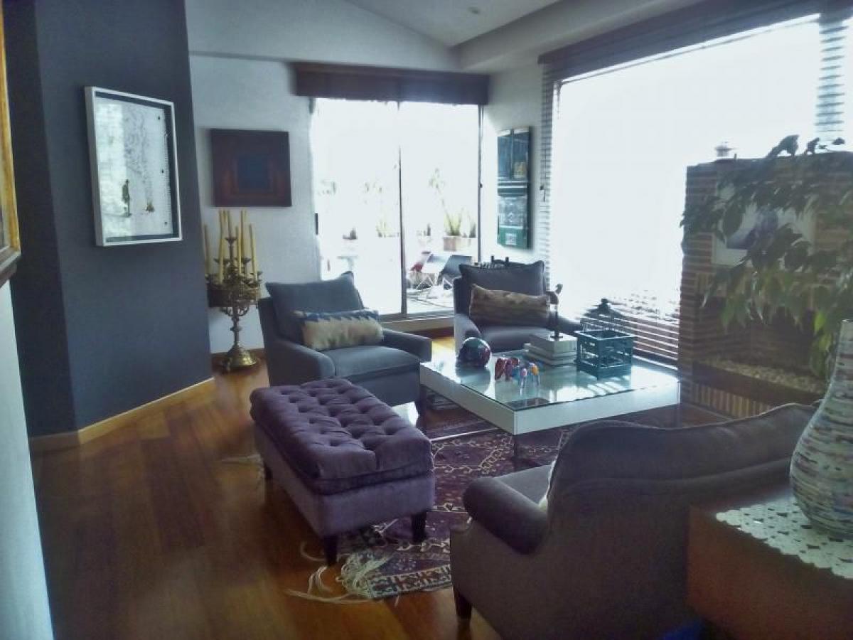 2 bedrooms House in Bogota, Colombia No. 10414