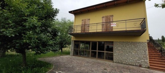 3-Zimmer Villa in Arezzo, Italy, Nr. 211351 5