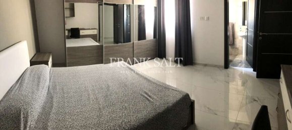 3 bedrooms Penthouse in Victoria, Malta No. 11629 6