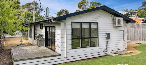 3 bedrooms House in Inverloch, Australia No. 852 19