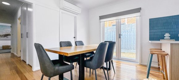 3 bedrooms House in Inverloch, Australia No. 852 11