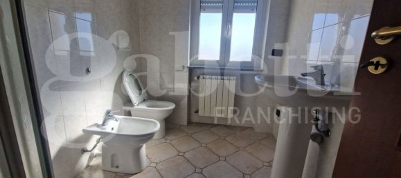 3 rooms Apartment in Albenga, Italy No. 129787 6