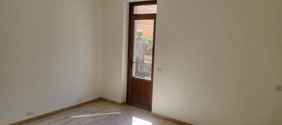 Apartamento de 3 divisões em Domodossola, Italy N.º 277323 3