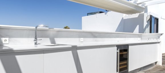 6 bedrooms House in Marbella, Spain No. 95288 37