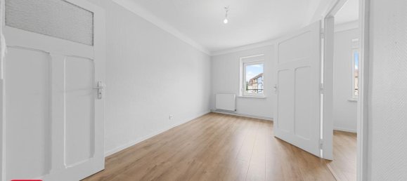 Apartamento de 2 dormitorios en Boulay-Moselle, France No. 250607 3