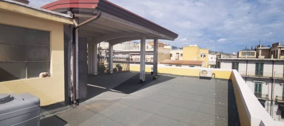 3 rooms Apartment in Messina, Italy No. 27950 2